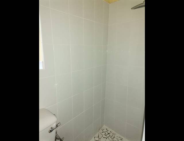 3 BEDROOM FREESTANDING FOR SALE IN SIGNAL HILL